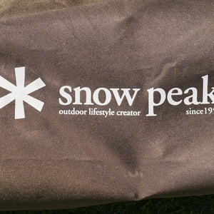 美品  スノーピーク（snowpeak） ローチェア30 ブラウン LV-091BR テーブル・チェア　定番・人気のロースタイル　焚火台・ジカロテーブルに最適