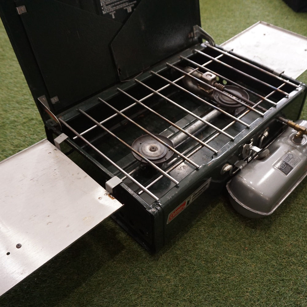コールマン（Coleman） パワーハウスツーバーナー 414 シェフトレイ（サイドトレイ）・収納ケース付き　ストーブ・コンロ　ガソリン使用 [送料無料] [12/2値下げ]