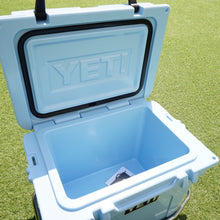 画像をギャラリービューアに読み込む, YETI (イエティ)  ROADEI ローディ20 ICE BLUE クーラー・保温　19.6L　クーラーボックス　ハードクーラー
