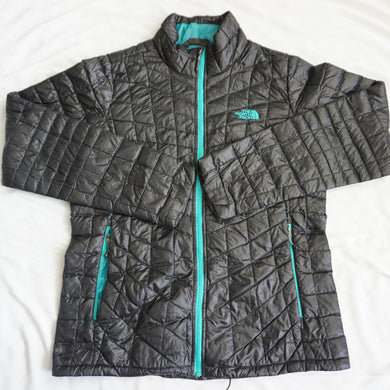 ザ・ノースフェイス（THE NORTH FACE）軽量 ダウンジャケット 軽アウター　ライトダウン　ブルゾン 古着 ブラック レディース