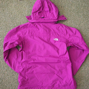 美品  ザ・ノースフェイス（THE NORTH FACE） マウンテンパーカー ブルゾン パープル レディース サイズS　[5/29値下げ]