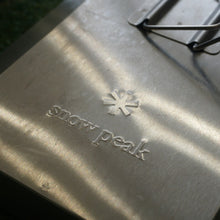 画像をギャラリービューアに読み込む, 廃盤　入手困難　スノーピーク（snowpeak） IGTシステムBBQ BOX 焼武者 CK-130 焚火台・バーナー　卓上スタンド付