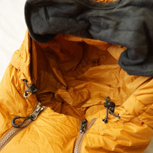 画像をギャラリービューアに読み込む, 新品同様  grn outdoor　OFF to ON JACKET GO9211Q ダウンジャケット 古着 CAMEL サイズ/M　2way シュラフに早変わり　寝袋　アウター [送料無料] [12/2値下げ]