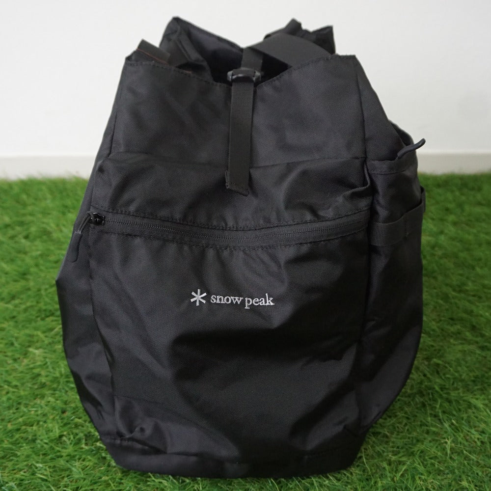 美品 スノーピーク（snow peak）キャンプバッグ BG-006 バッグ＆コンテナー ブラック ファスナー付きポケット ループ付き 普段使いも [送料無料]