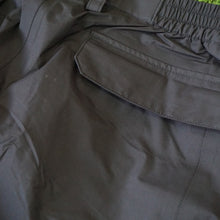 画像をギャラリービューアに読み込む, 美品 
 レインパンツ マンシングウェア(Munsingwear)  GORE-TEX パンツ
 ブラック ユニセックス