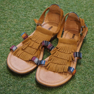 新品同様 
 ミネトンカ(Minnetonka)　MAUI 71302 アリゾナプリント サンダル
 ブラウン レディース